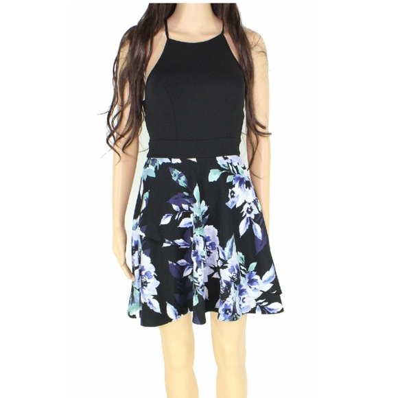 🌼 Speechless NEW X Back Floral Fit & Flare Dress - Picture 1 of 5